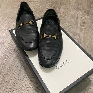Gucci Women’s horsebit Brixton Leather loafer size 36 Black